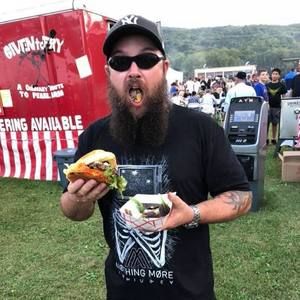 Meet your Posher, Derrick